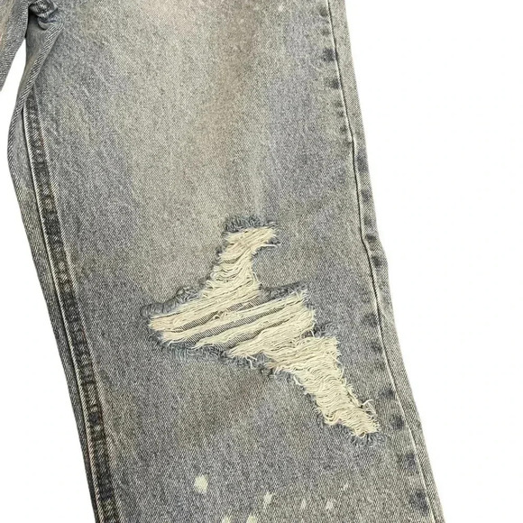 No Bounderies Super High Rise Straight Relaxed Distressed Button Fly Mom Jeans - Picture 3 of 13